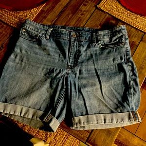 Talbots 12P Girlfriend Jean shorts